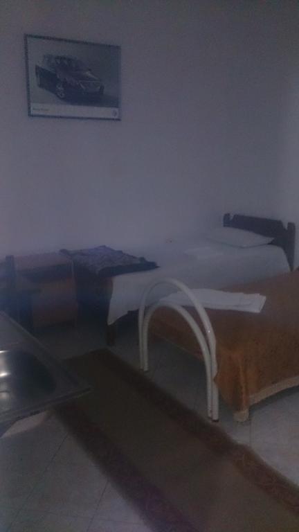 Camping Late Gjirokaster Luaran gambar